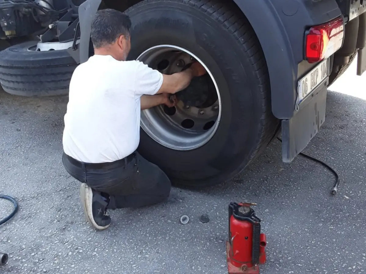 Ferizli Oto Lastikçi